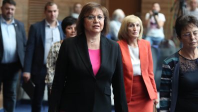 Нинова за дрона край Тюленово: Можеше да се очаква, Тагарев да си ходи незабавно