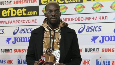 Трансферът потвърден: ЦСКА продава нападателя Али Соу в Русия