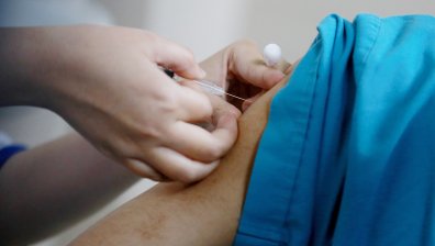 Норвегия разреши прилагането на AstraZeneca&nbsp;и при хора над 65 г.