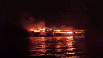 Огромна трагедия след пожар на ферибот във Филипините