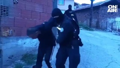 Изборна търговия: Арести при спецакция в Благоевградско