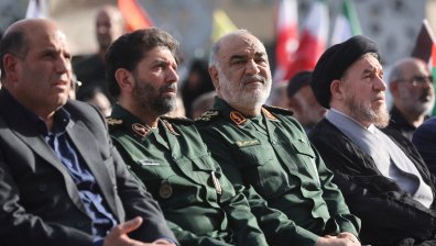 В Иран са убити висши военни, аятолах Али Хаменей обеща сурово наказание за Израел