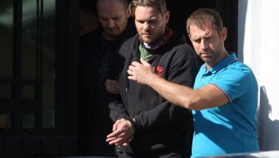 Полфрийман обжалва забраната си да напуска страната