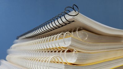 МОН каза кога учебниците от 8&nbsp;до 12&nbsp;клас ще бъдат достъпни безплатно онлайн