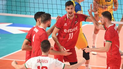 България победи Украйна с 3:1 на Европейското първенство по волейбол