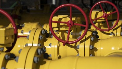 Г-7 въвежда механизъм за ограничаване цената на износа на руски петрол