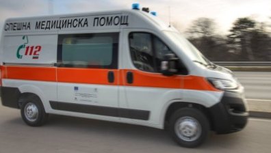 10 нелегални мигранти пострадаха в катастрофа край Ямбол, сред тях и деца