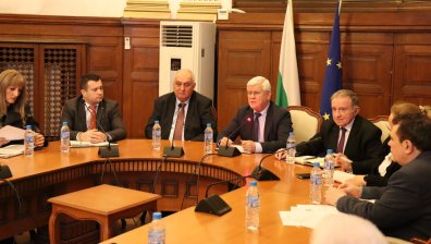 Вътев: Земеделската наука трябва активно да представя постиженията си