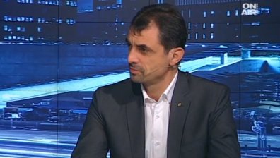Възможно ли е някой да помага на Стоян Зайков от Костенец?