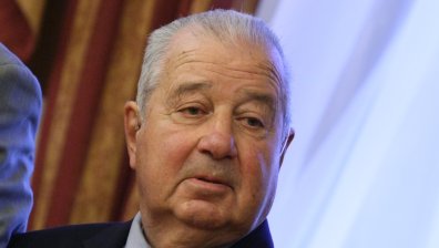 Почина акад. Благовест Сендов