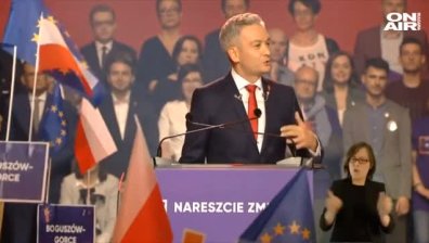 Хомосексуалист си поставя за цел да промени консервативната Полша
