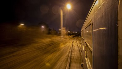 Загинал и поне 10 ранени след катастрофа между влак и камион в Чехия