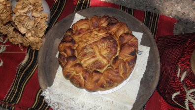 Хляб за закрила: Рецепта за Рангеловата пита, която пази дома