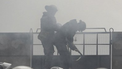 Ситуацията в Казахстан: Центърът на Алмати е окупиран от бронетранспортьори и военни (+ВИДЕО)