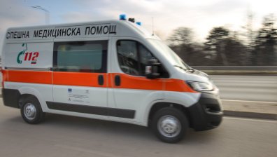 Катастрофа между ТИР и цистерна блокира АМ "Тракия"