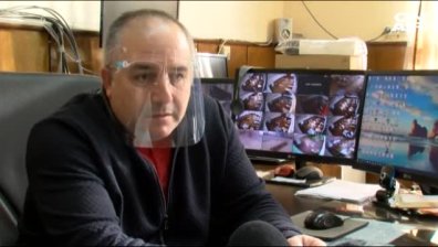 Благоевградско училище плаща интернета на учениците си през зимата