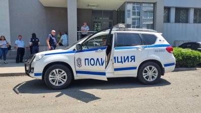 МВР vs Асен Василев: Има ли пари за по-високи заплати? Униформените заплашват с голям протест