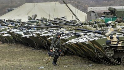 Украйна изтегля войските си от Кримския полуостров
