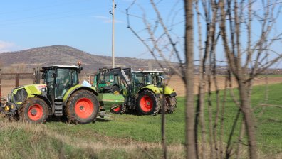 МЗХ с остър отговор на политическите критики за 170 млн. евро помощи