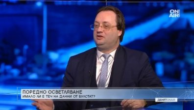Държавата имала нужда от IT специалисти, за да няма теч на данни, но заплатите са малки
