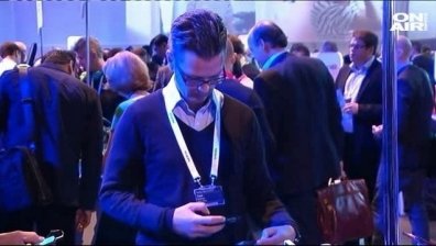 ЕК отменя роуминг таксите, но поставя условия за местожителство