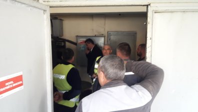Мъж е с изгаряния по ръцете и лицето след токов удар в Разлог