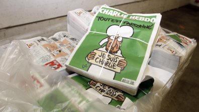 "Позорно", "скандално": Карикатура на "Шарли ебдо" за земетресението взриви мрежите