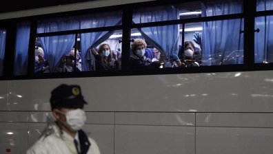 Япония лекува 40 американци, заразени с коронавируса