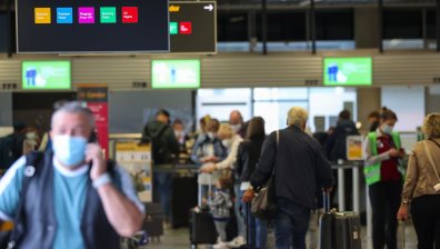 В Чехия отпадат изискванията за PCR и антигенен тест, но само за някои пристигащи