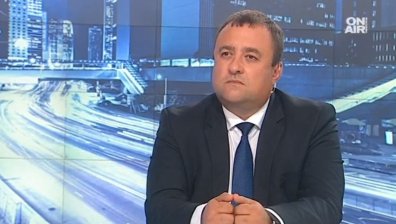 Депутат от БСП: ДБ ни казаха, че трябва да се изиграе цирк пред българите