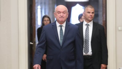 Димитър Главчев за смяната на Калин Стоянов: Нямаше много подходящи желаещи