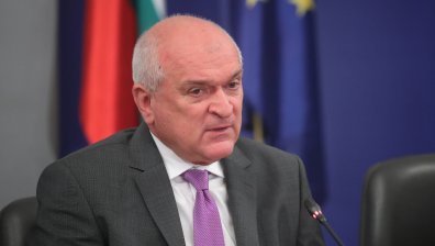 Главчев от Брюксел: Оптимист съм за сформирането редовно правителство в България