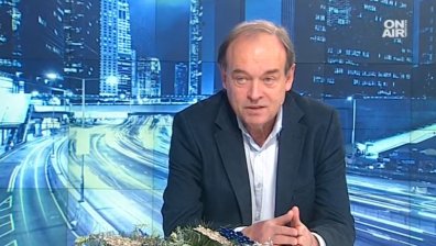 Защо мълчаливо си затваряме очите за насилието, което ни залива всеки ден?