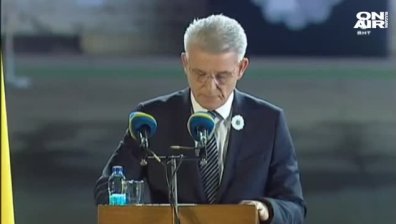 Светът си спомня за трагедията в Сребреница