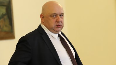 Кралев настоя отборите да спазват забраните за тренировки