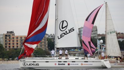Оспорвана битка до самия финал на регата "Cor Caroli"