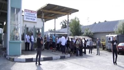 Ямбол остана без градски транспорт за часове заради протест