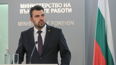 Георг Георгиев: Президентът мълчи вече 7 месеца за предложенията за посланици