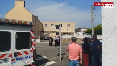 Самоубил се е мъжът, стрелял пред джамия във Франция