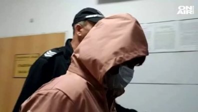 Съдът остави в ареста психиатърката измамничка