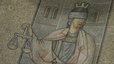 Дават петима на съд за измами, ощетили бюджета с 22 млн. лв.