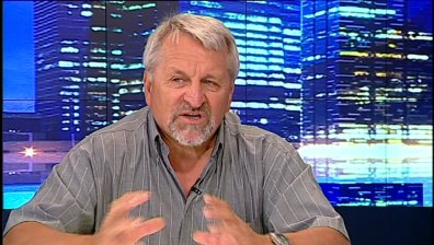 Иван Хиновски: Моментът за понижаване на цената на тока не е подходящ