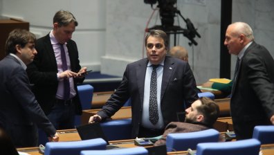 ПП-ДБ са изхарчили най-много пари за последните избори, МЕЧ имат редица нарушения