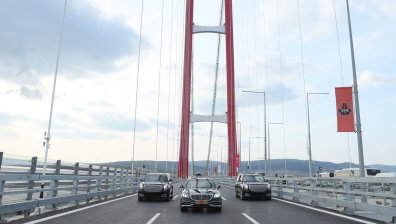 Турция затвори Дарданелите заради огромните пожари