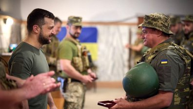 Има ранени при удара в Крим, Зеленски говори за ядрено изнудване