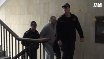 Районният съд в Бургас реши: Петър Биберов остава в ареста
