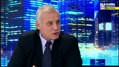 Имат ли общо триадите с протестите в Хонконг?