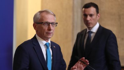 Денков към Терзиев: Не затваряйте възможности, да не стане като при нас в НС