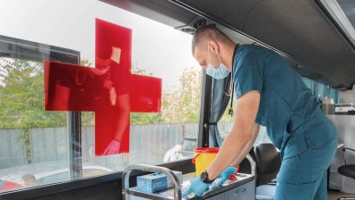 Математика и медицина - как цифрите ни помагат да изчислим края на епидемията