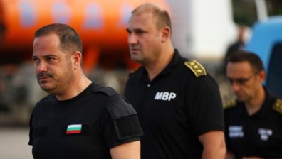 Калин Стоянов: Кметът на Елин Пелин нека не си разваля почивката в Гърция